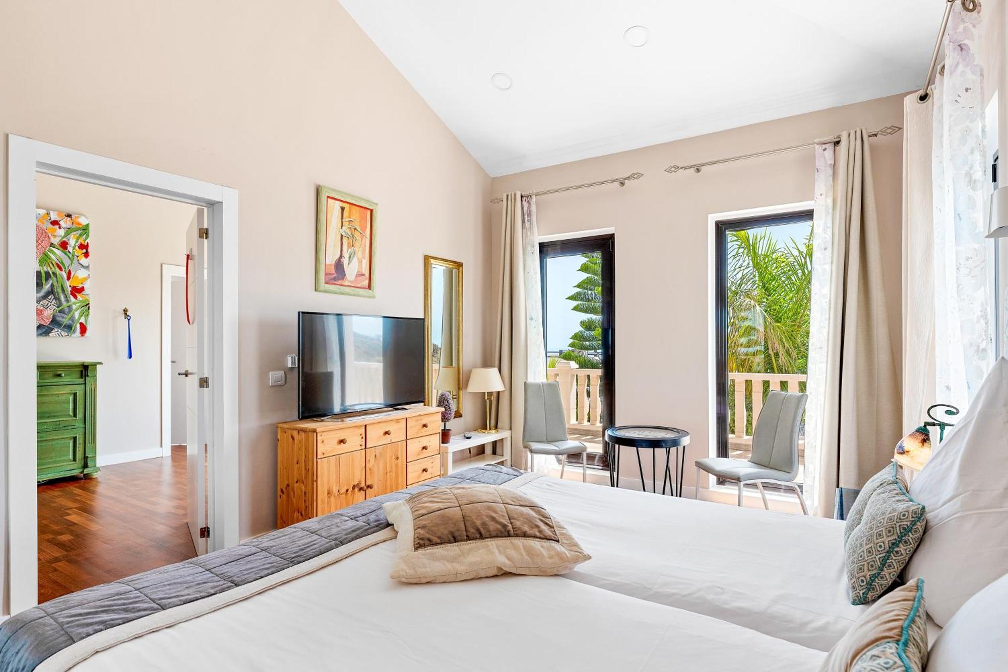 Villa Vista Bella Costa Adeje In Ruhiger Villengegend Mit Meerblick 외부 사진