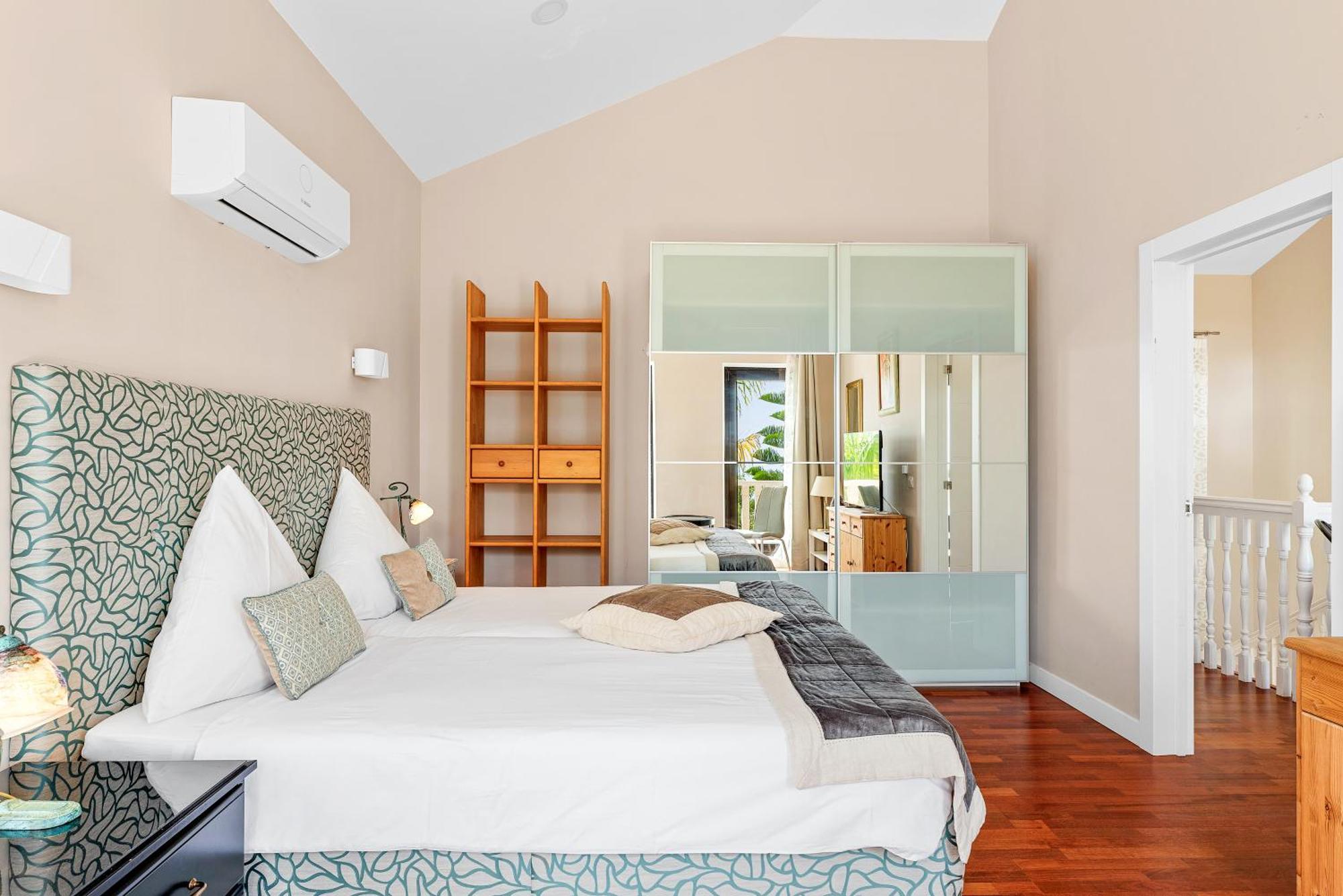 Villa Vista Bella Costa Adeje In Ruhiger Villengegend Mit Meerblick 외부 사진